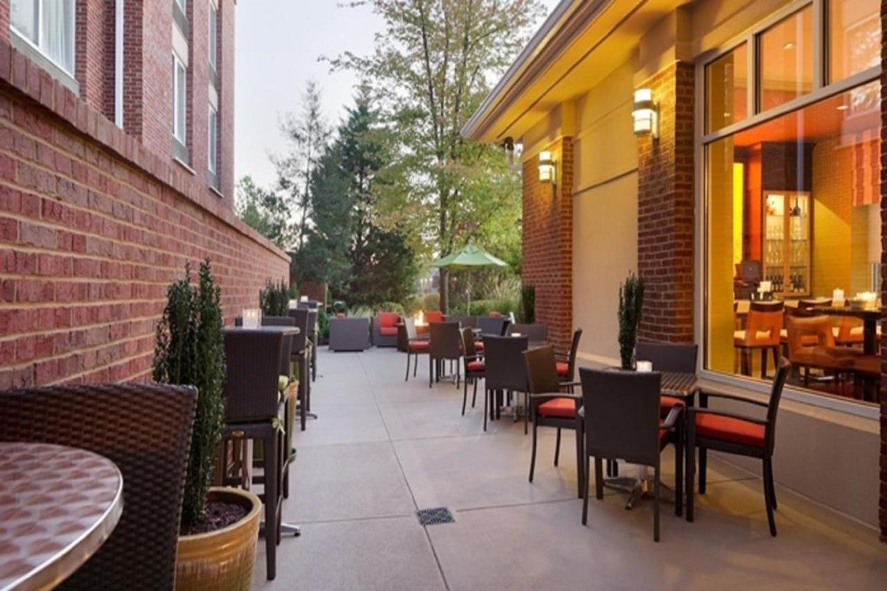 Hilton Garden Inn Atlanta North/Johns Creek Eksteriør billede