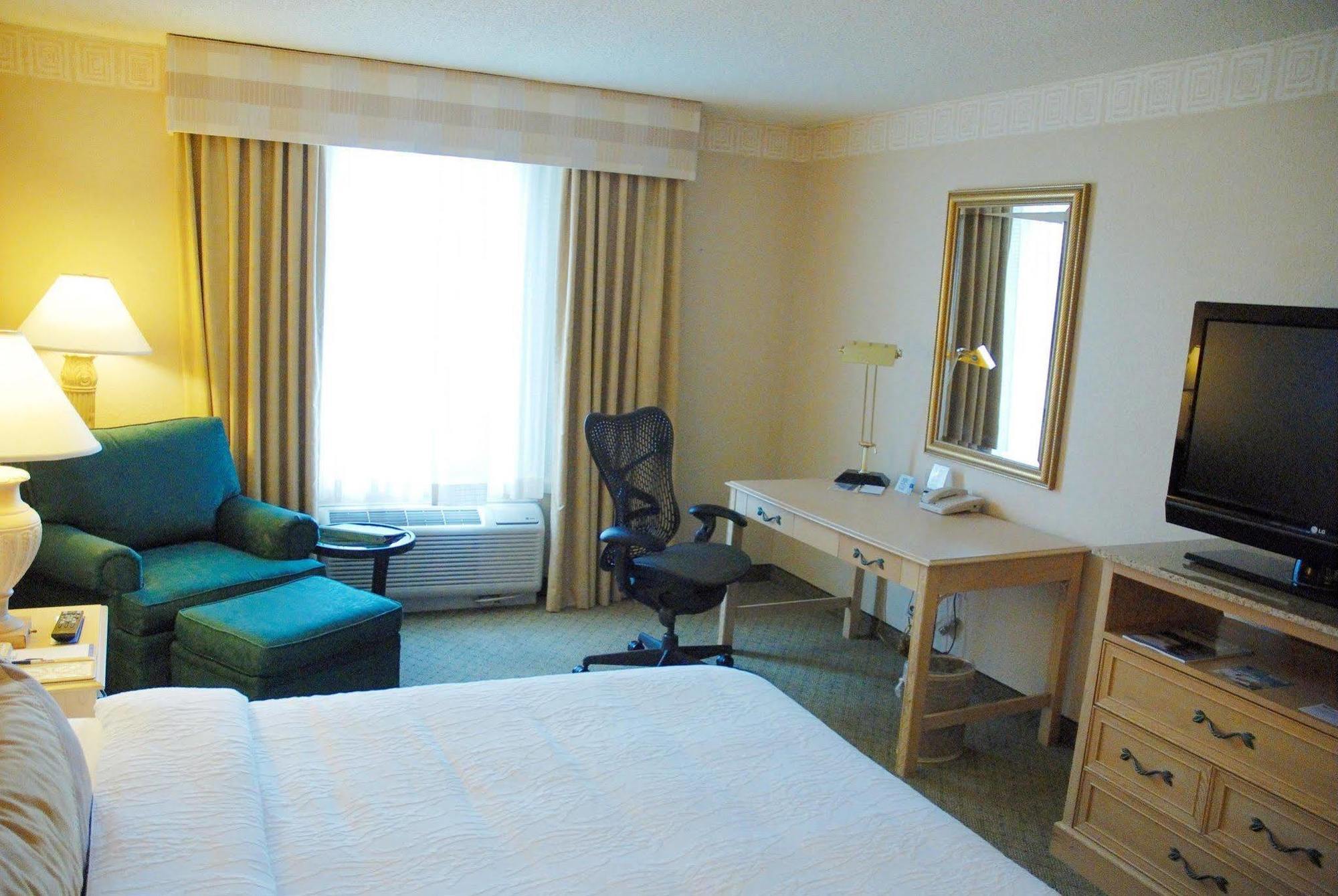 Hilton Garden Inn Atlanta North/Johns Creek Eksteriør billede
